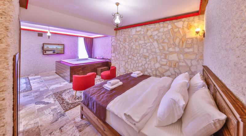 NOBLE OTEL