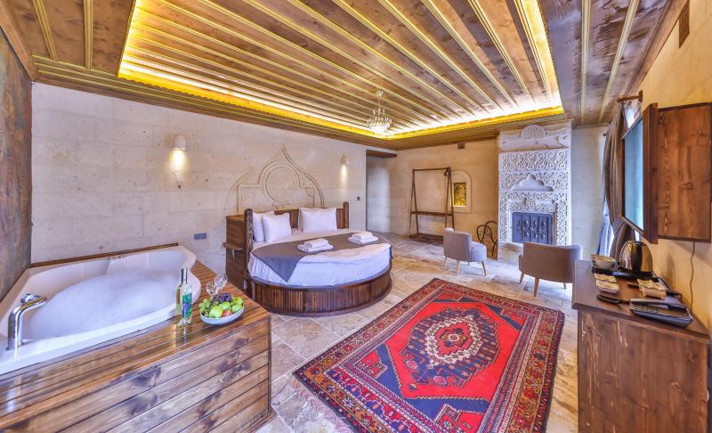 NOBLE OTEL
